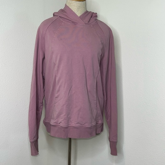 lululemon athletica Tops - 🔹 Lululemon Hoodie